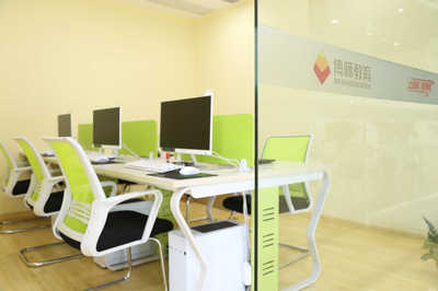 常州翰和龍教育信息咨詢(xún)