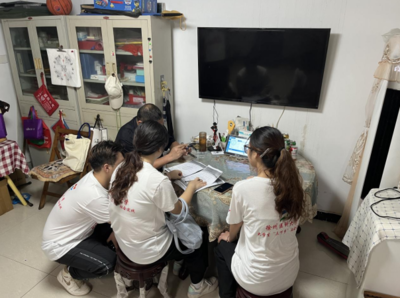 【紫牛新聞】徐州醫(yī)科大學(xué)醫(yī)學(xué)信息與工程學(xué)院:智慧醫(yī)療志愿行 科技護航健康夢